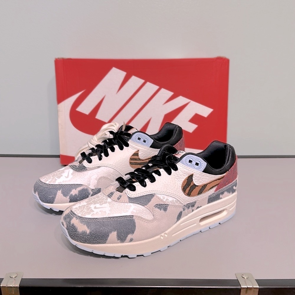 Nike Air Max 1 '87 'Great Indoors' - Picture 2 of 10